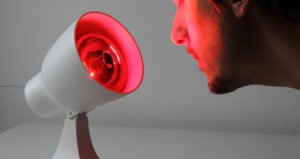 Sanitas Rotlichtlampe "Sil 06" 100W Wärmelampe Infrarot-Lampe Rotlicht Strahler 